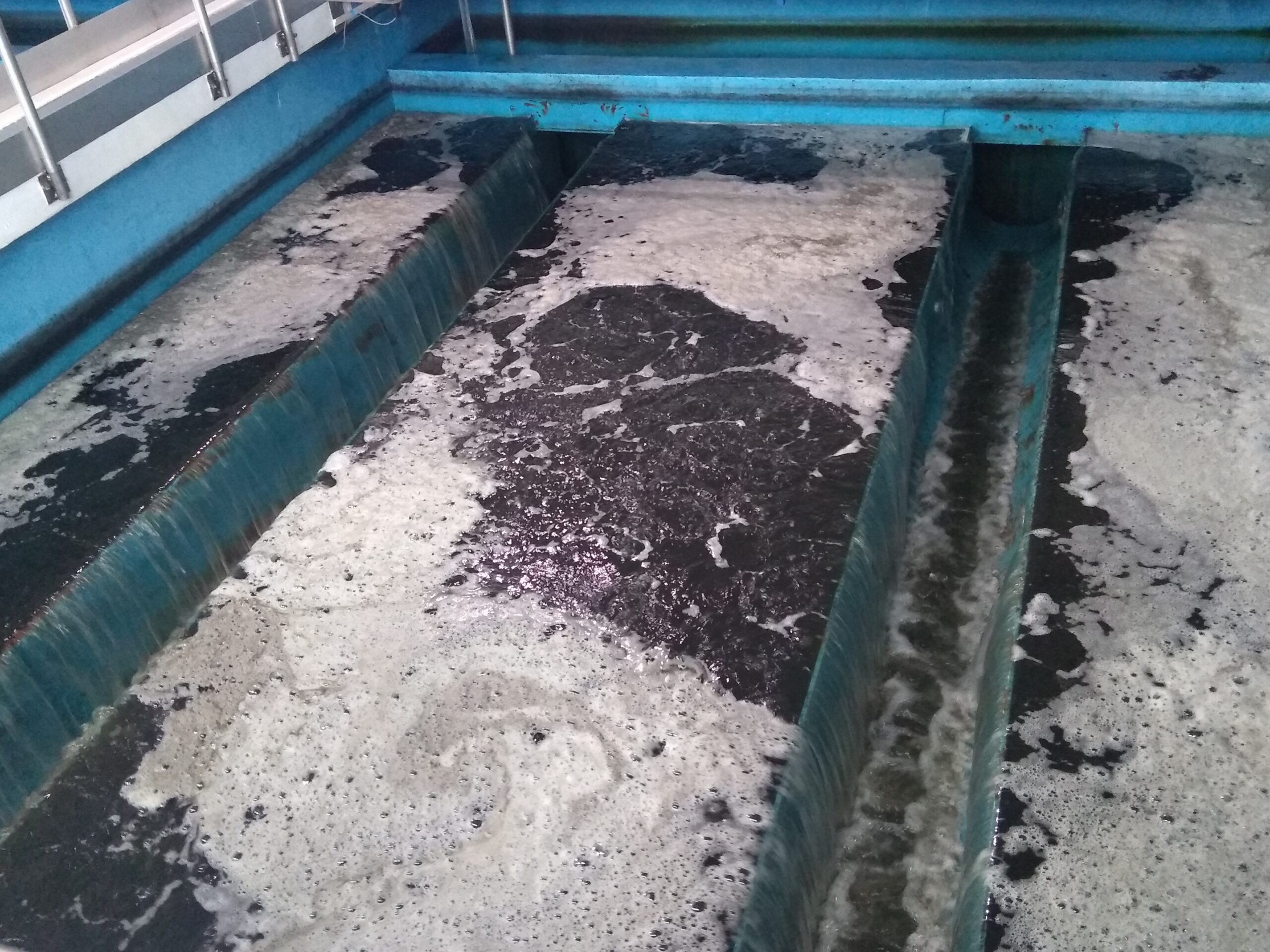 Waterworks (7): the sand filter building - rinsing completion