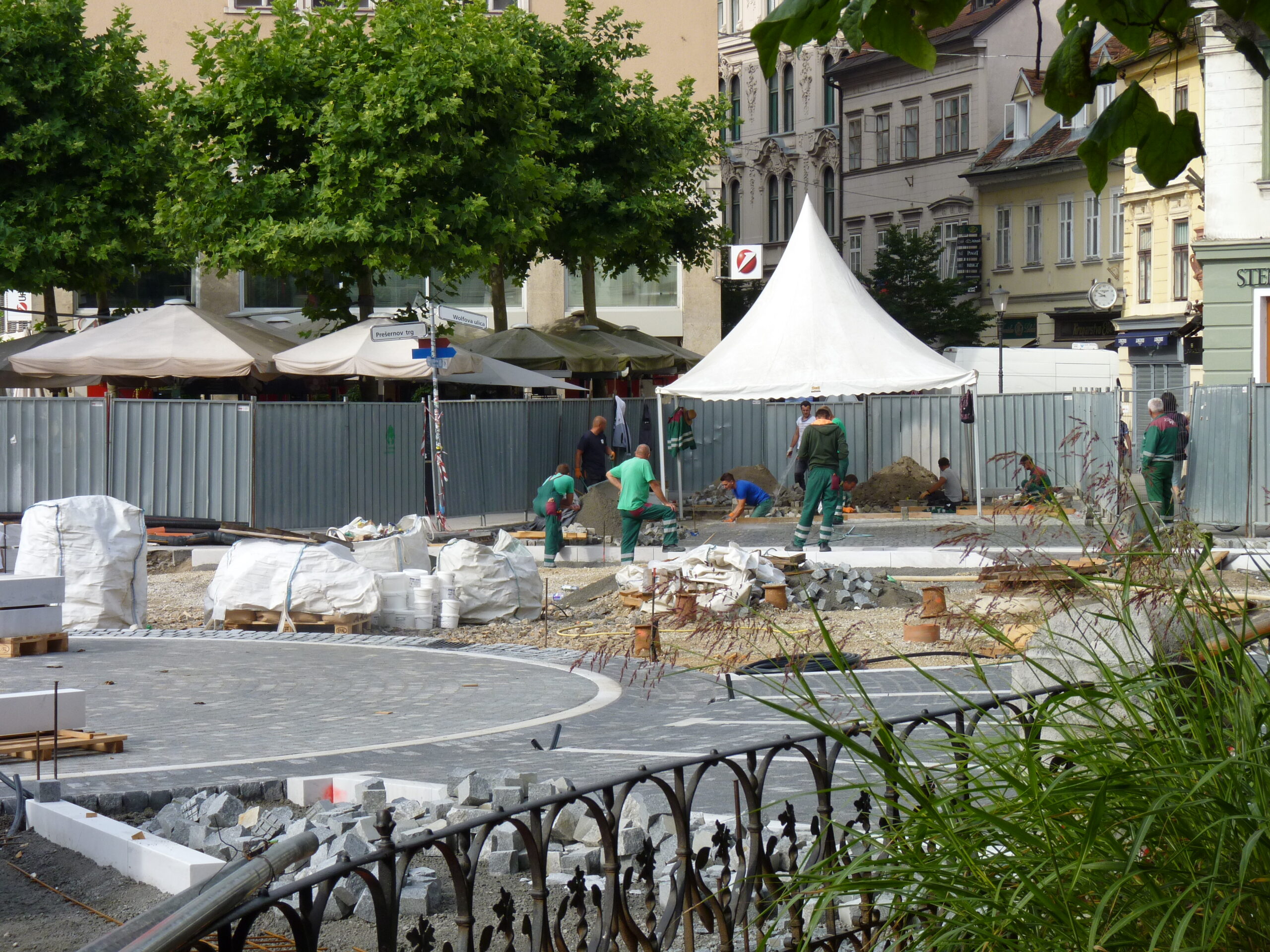Laying the cobbles, Ljubljana