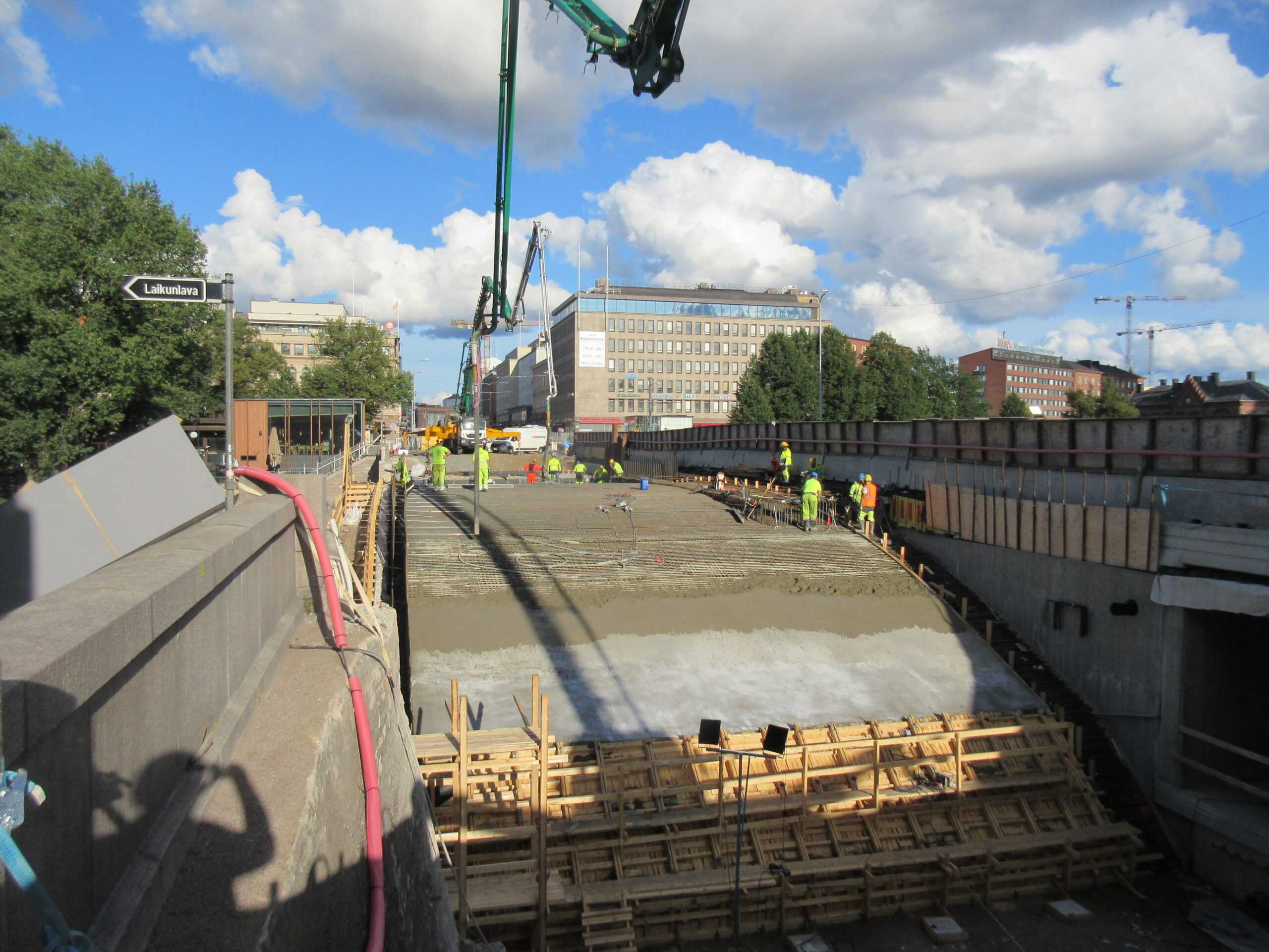 Demolishing and rebuilding the Hämeensilta -bridge (part 3)